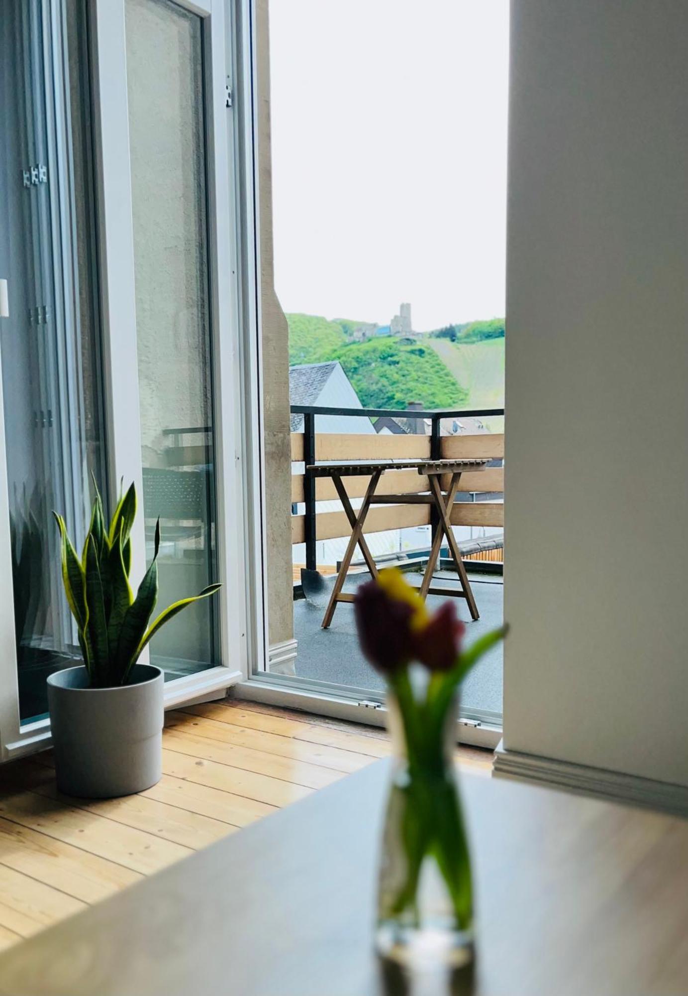 Burgblickhotel 베른카슈텔쿠에스 외부 사진